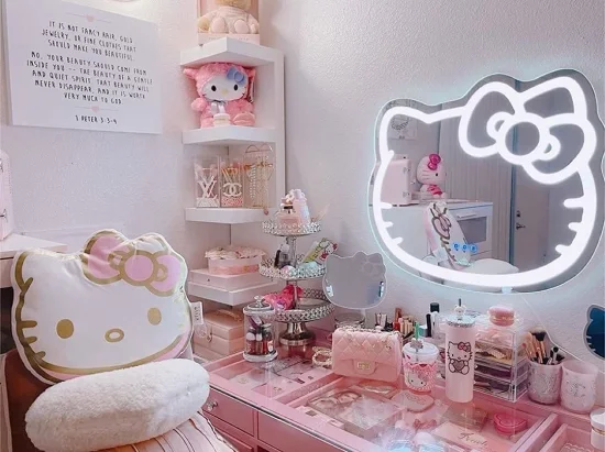 Impressions Vanity Hello Kitty Espelho de parede Smart Touch Sensível Maquiagem Espelho de maquiagem e mudança de cor com escurecimento LED Strip Light Jinghu Furniture Mirror